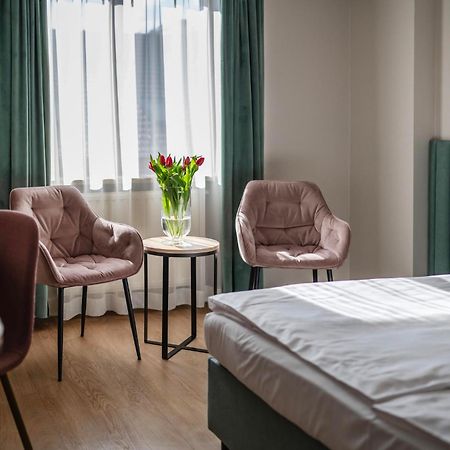 Hotel H12**** Krakow Ngoại thất bức ảnh
