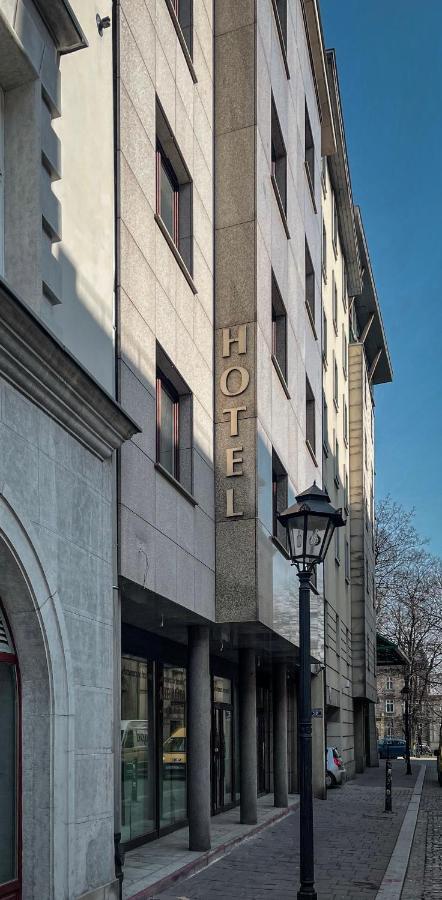 Hotel H12**** Krakow Ngoại thất bức ảnh
