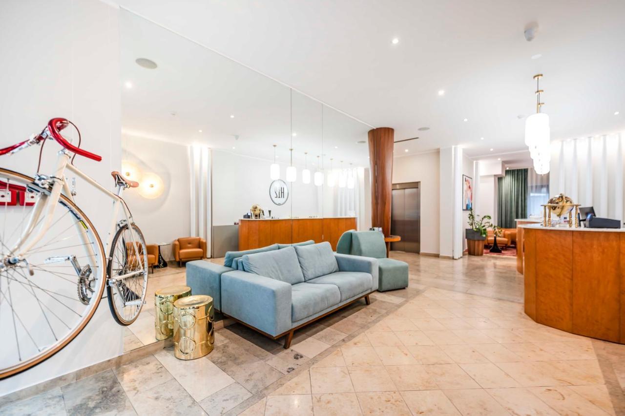 Hotel H12**** Krakow Ngoại thất bức ảnh