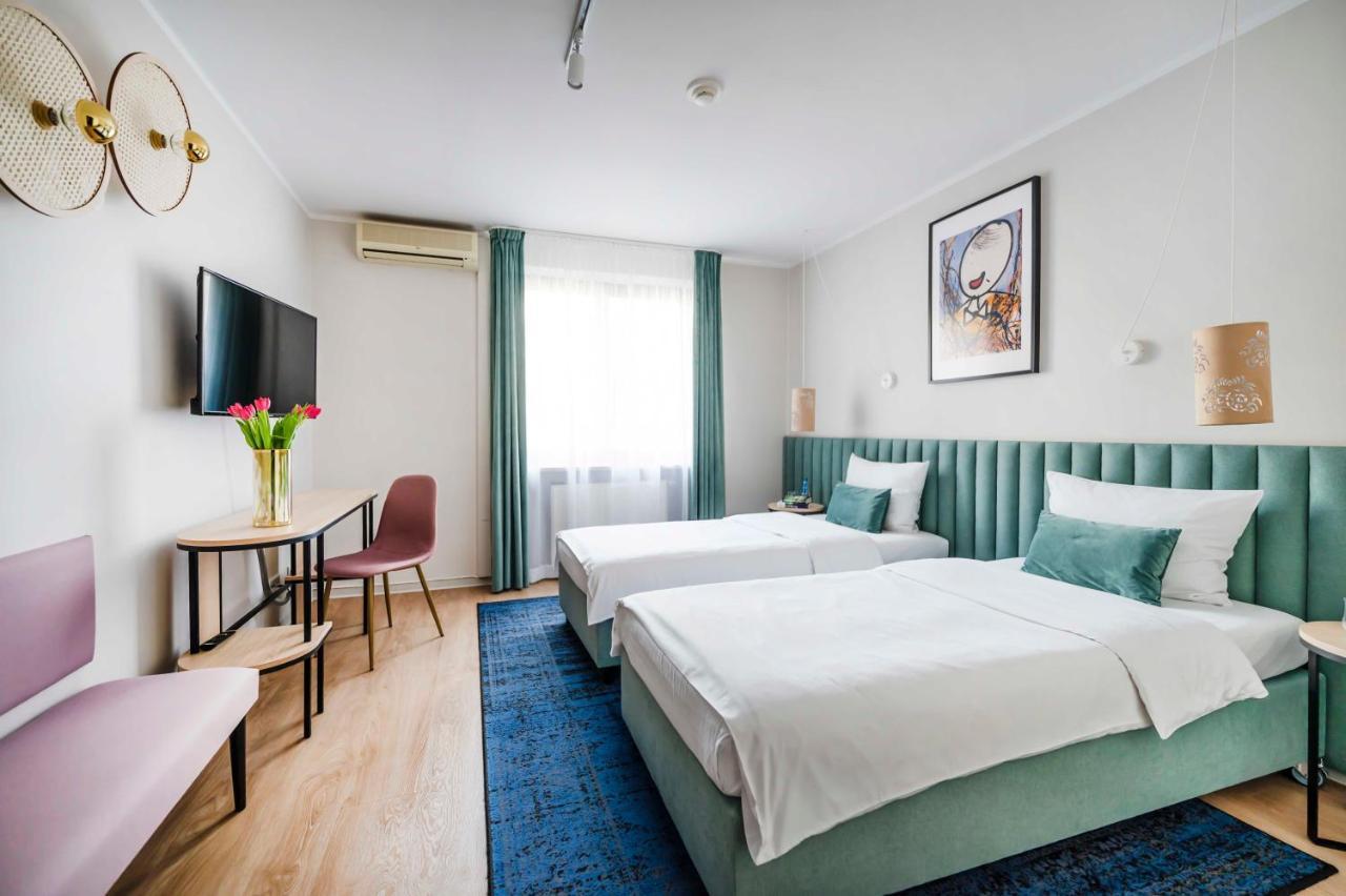 Hotel H12**** Krakow Ngoại thất bức ảnh