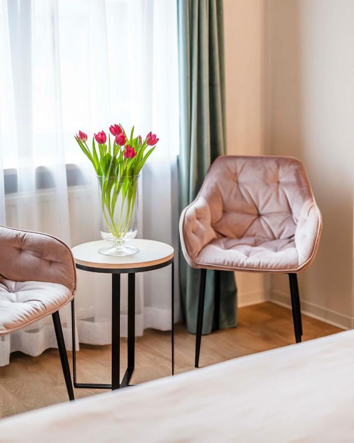 Hotel H12**** Krakow Ngoại thất bức ảnh