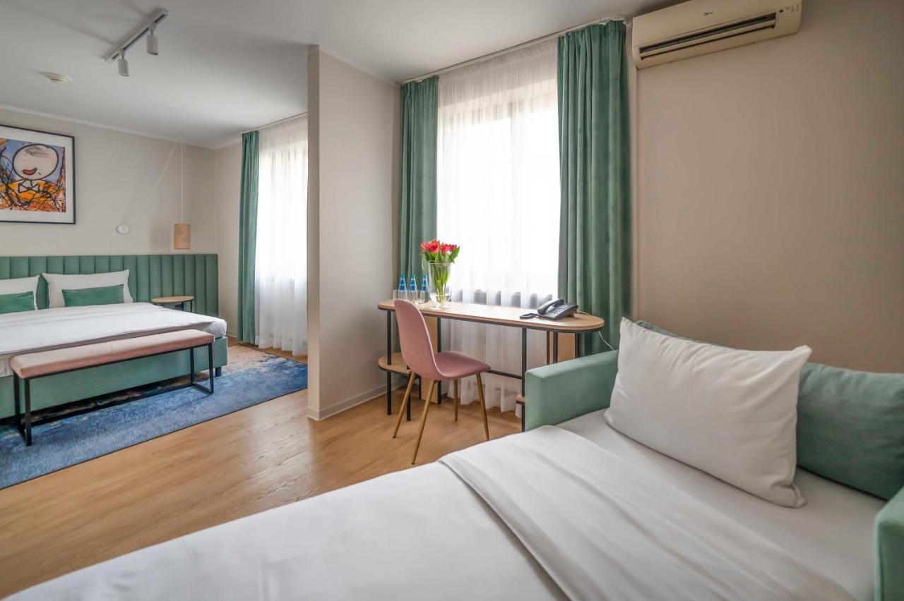 Hotel H12**** Krakow Ngoại thất bức ảnh