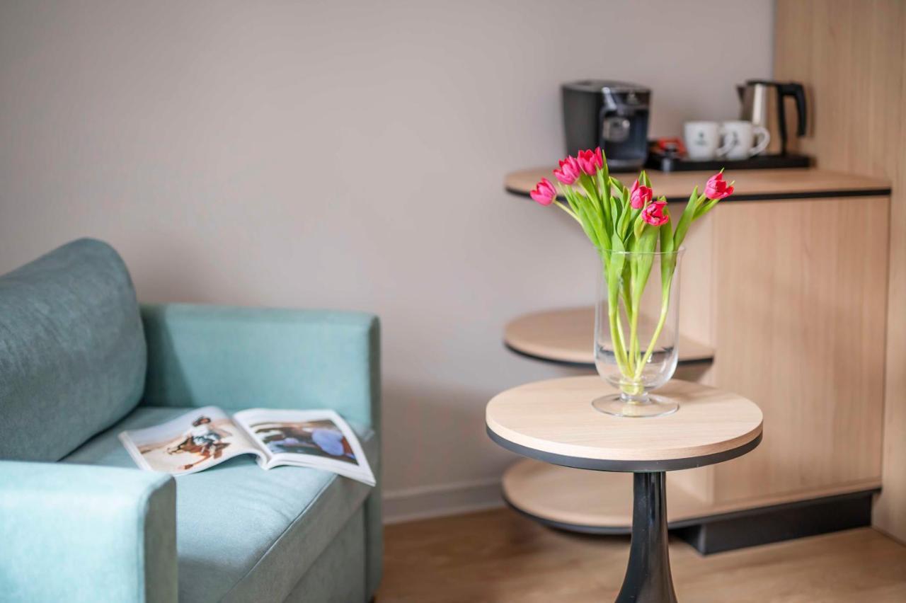 Hotel H12**** Krakow Ngoại thất bức ảnh