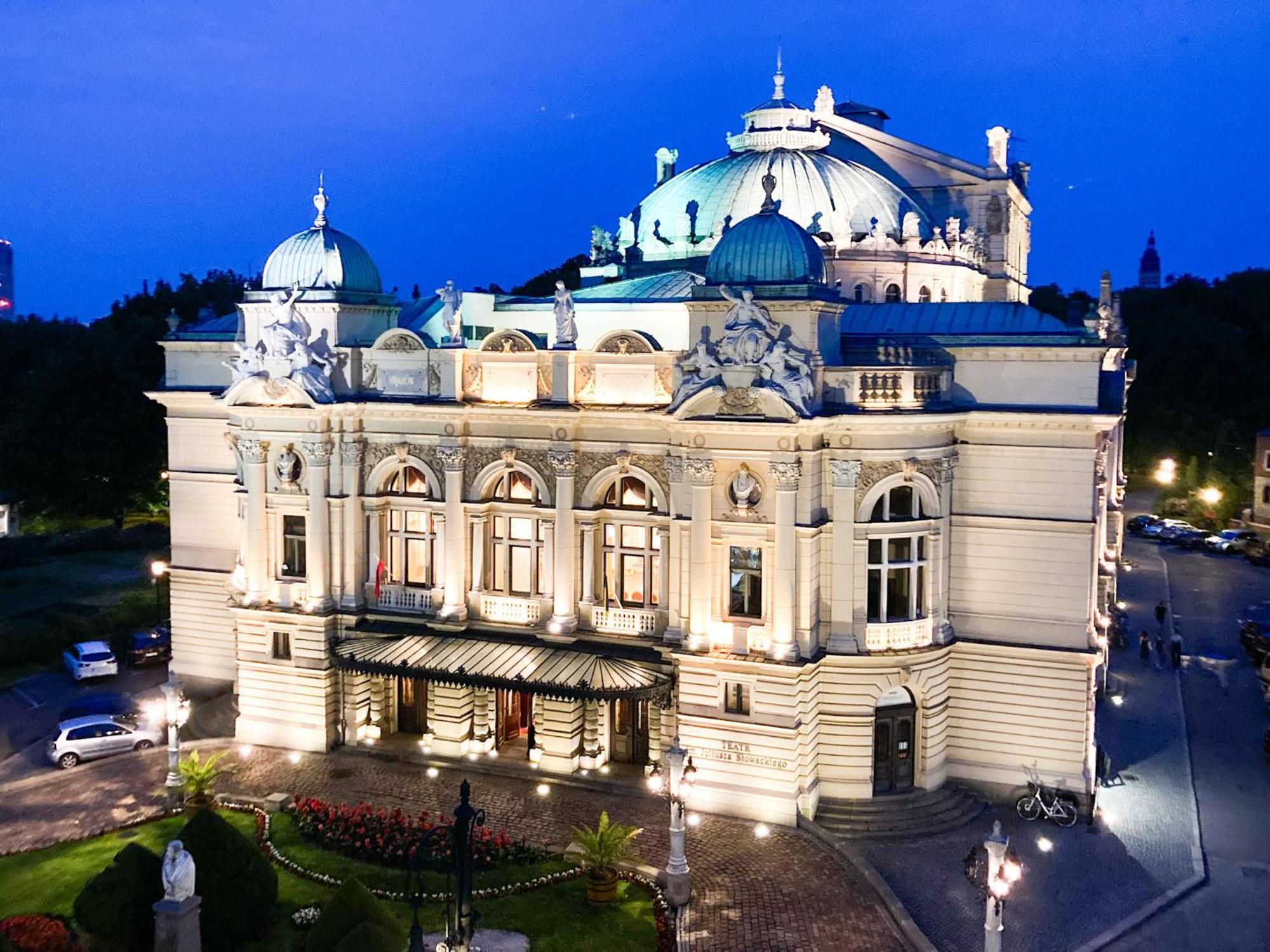 Hotel H12**** Krakow Ngoại thất bức ảnh